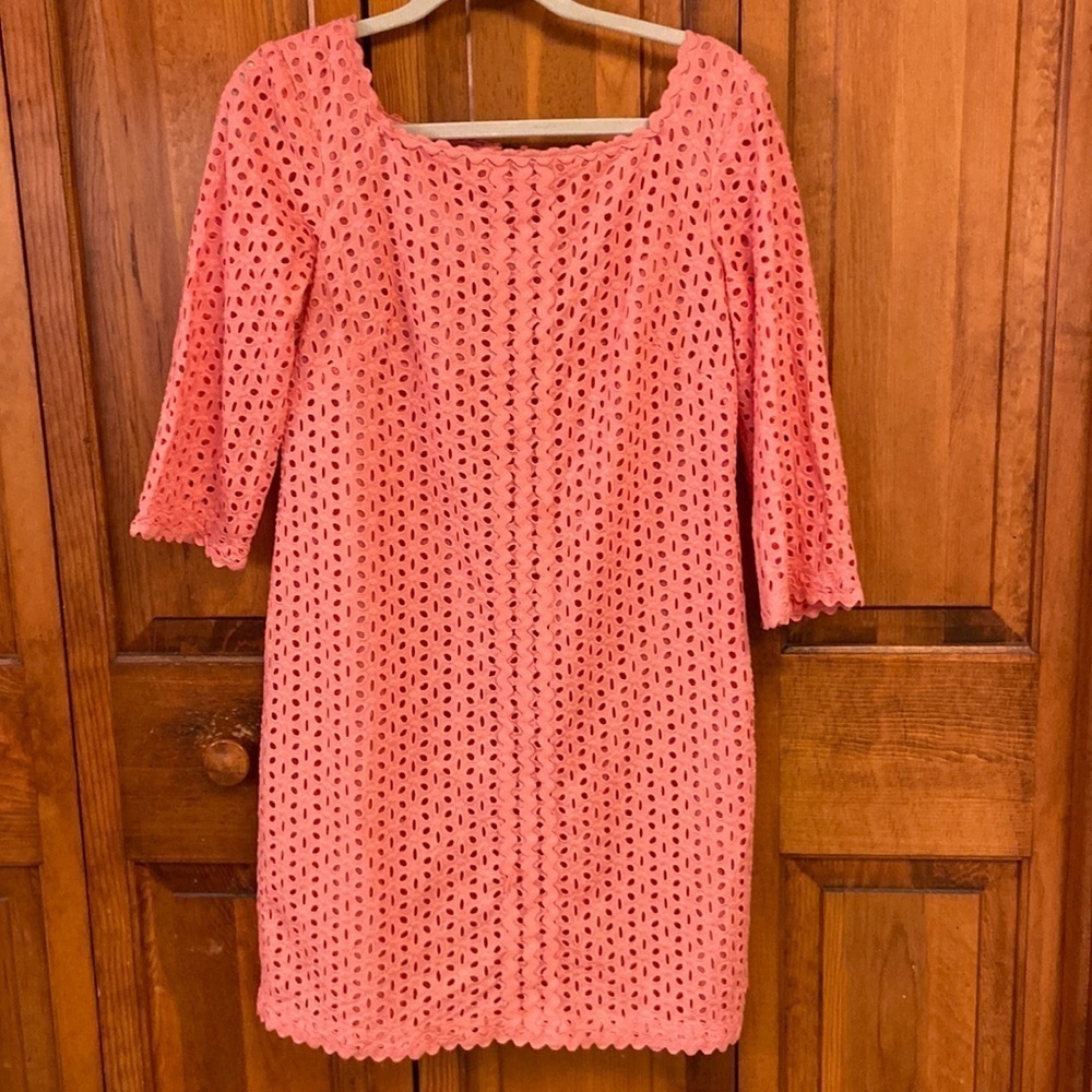 London Times Square-Neck Floral Eyelet 3/4 Sleeve Lined Hidden Zipper Back Peach